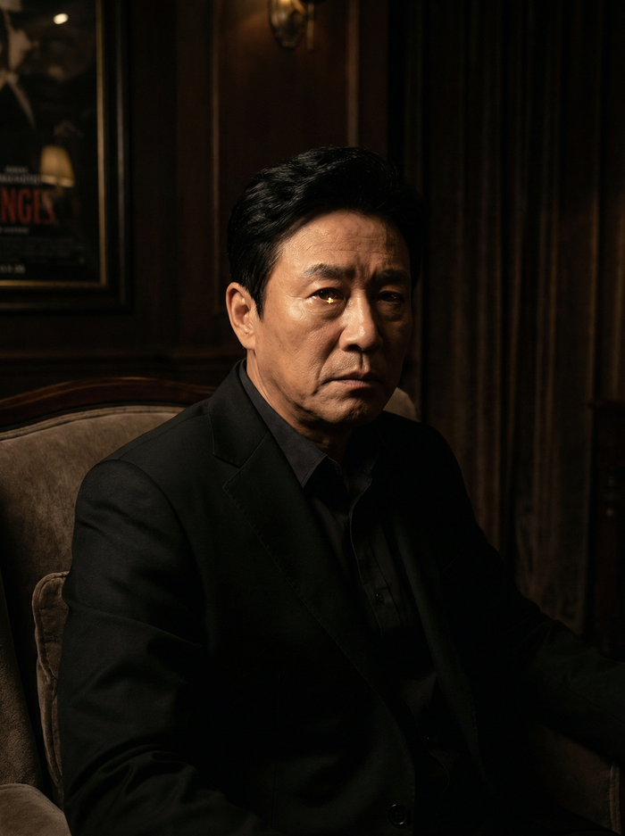 成人小说首席导演陈明远
